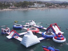 Custom design outdoor adults giant inflatable floating water park