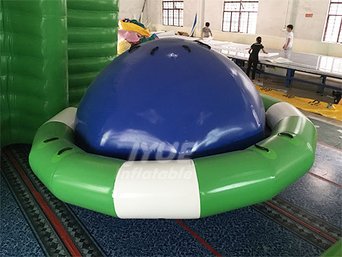 super huge inflatable saturn
