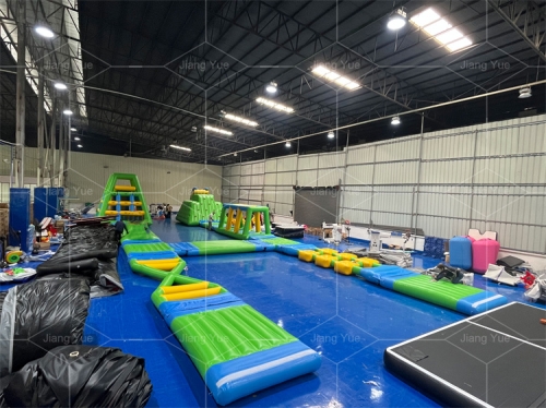 Customized Inflatable Giant Water Park for Kids and Adult Summer Beach Sport