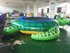 Inflatable Turtle Water Jumper Water Trampoline Bouncer for Sea/Lake/Pool